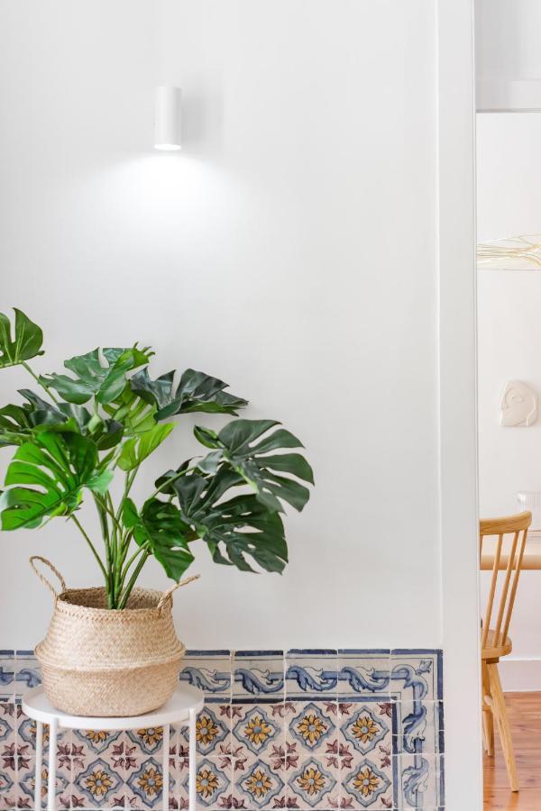 Casa Boma Lisboa - Typical And Spacious Apartment - Lapa II Exterior photo